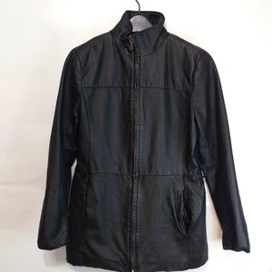 Worthington Medium Black